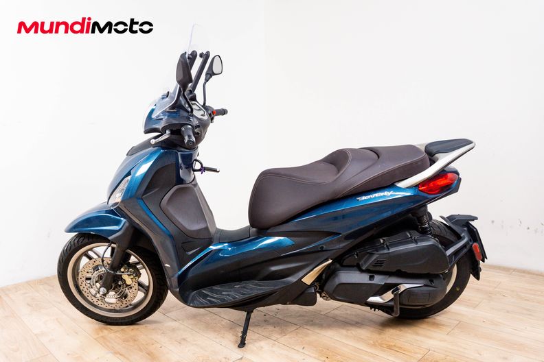 Motorbike image 5