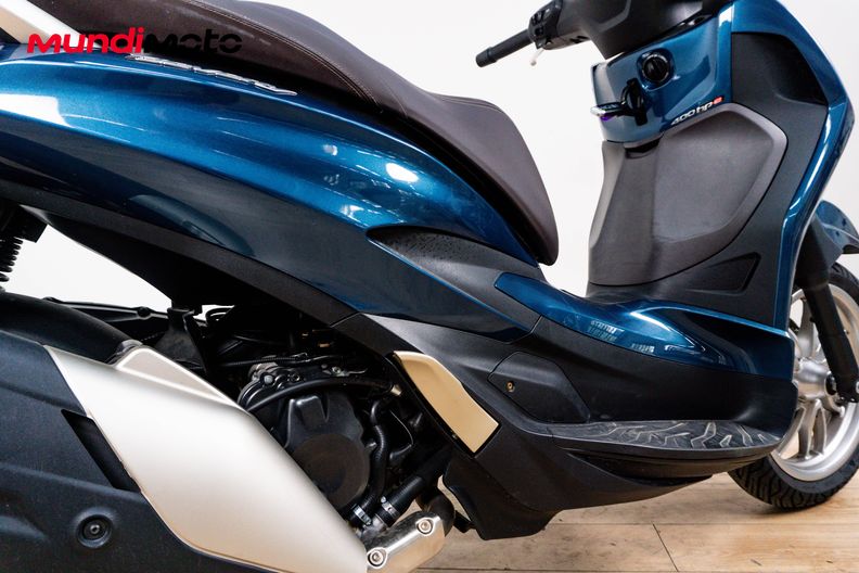 Motorbike image 3