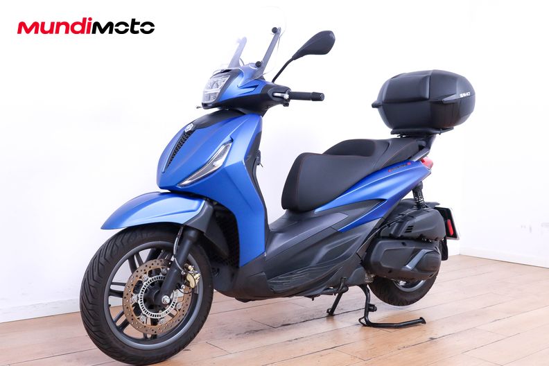 Motorbike image 7