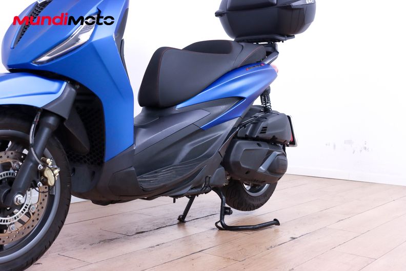 Motorbike image 8