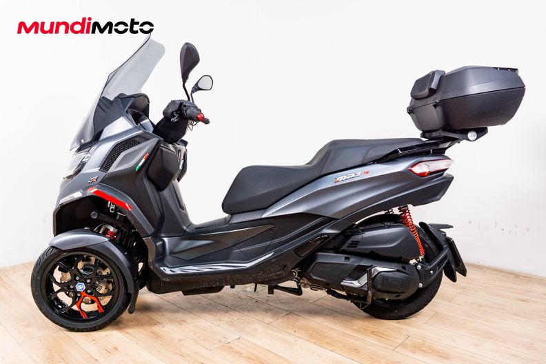 Motorbike image 5