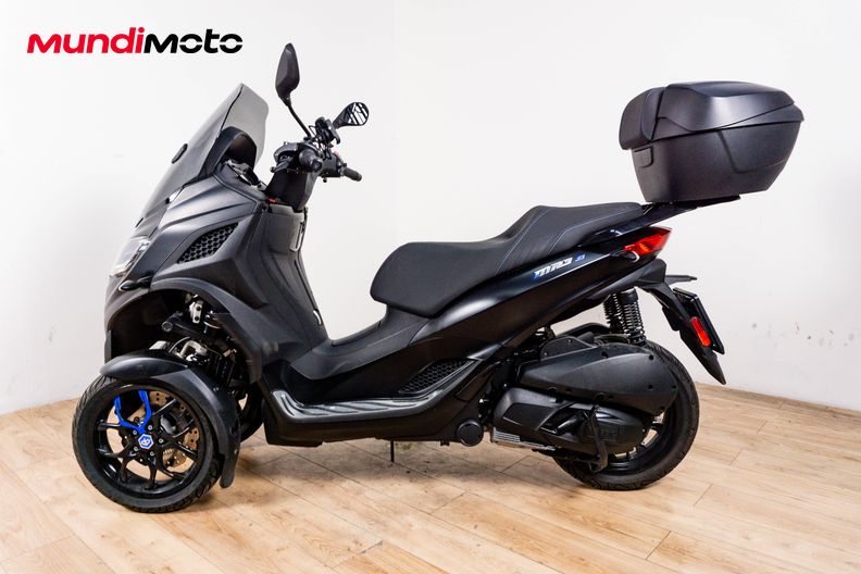 Motorbike image 5