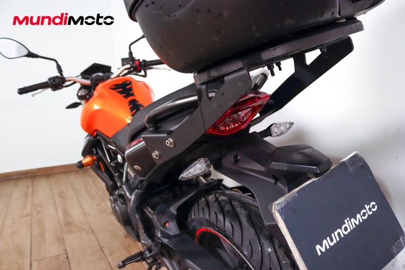 Motorbike image 9