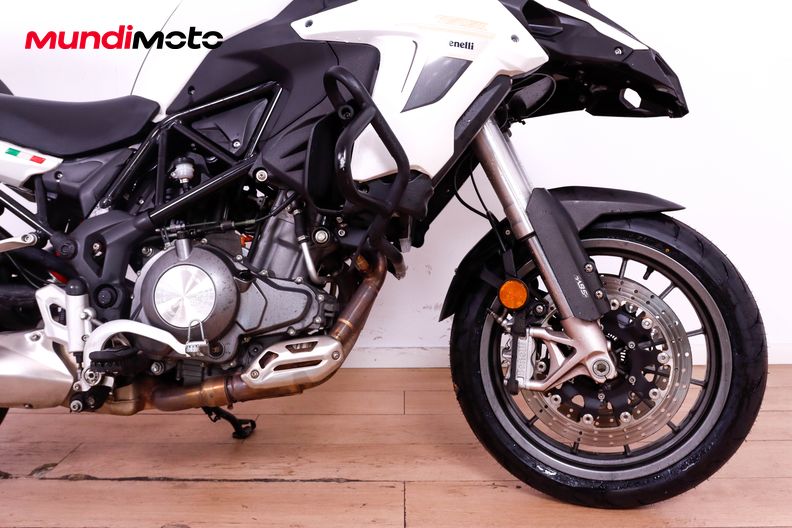 Motorbike image 12