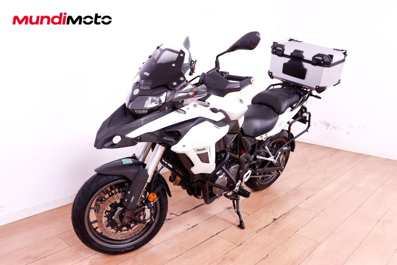 Motorbike image 7
