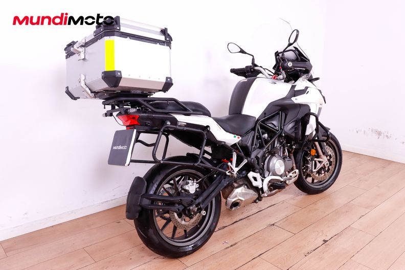 Motorbike image 2