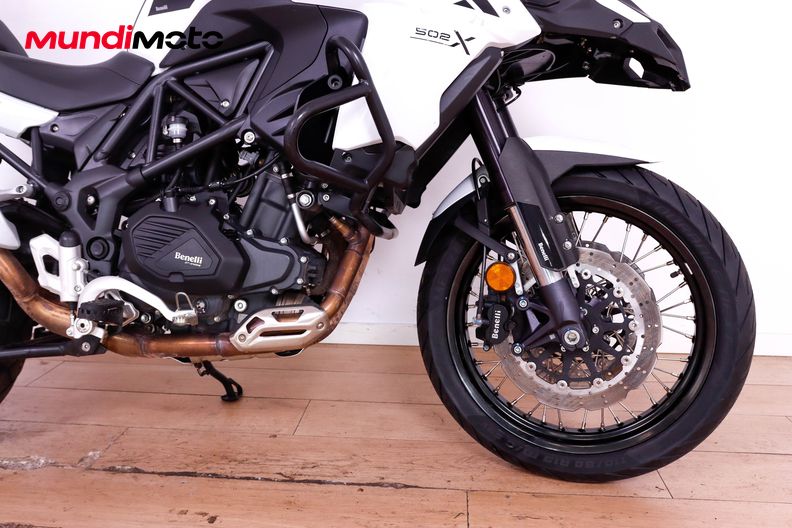 Motorbike image 12