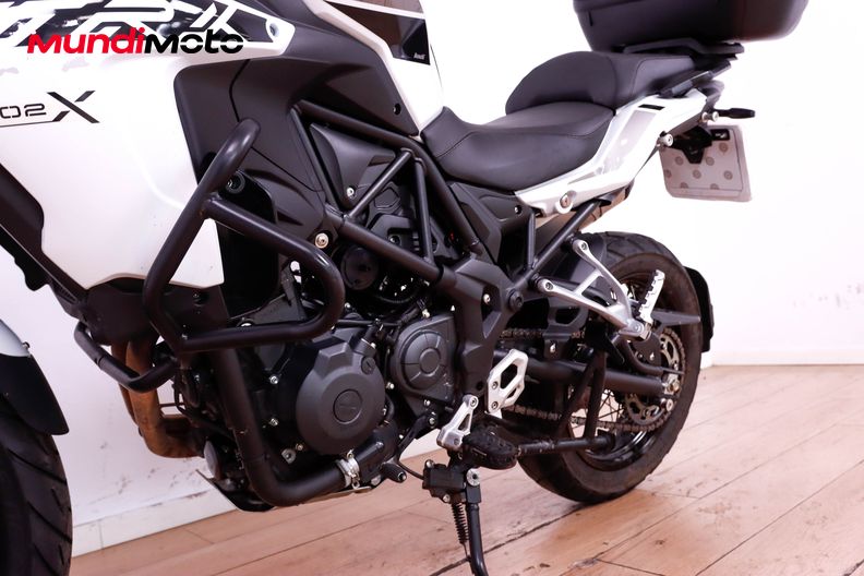 Motorbike image 8