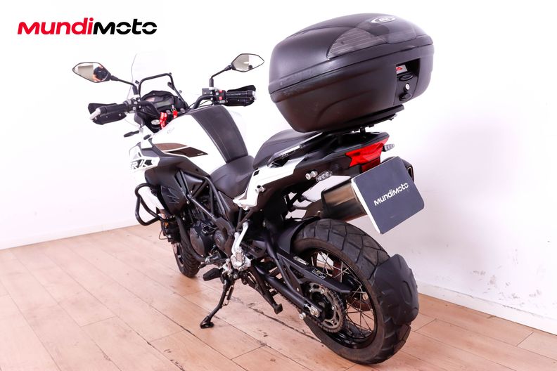 Motorbike image 6