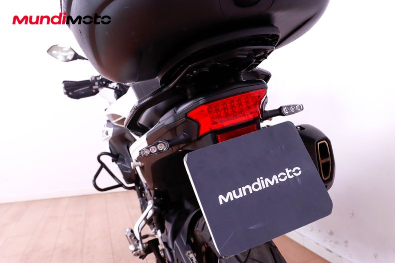 Motorbike image 9