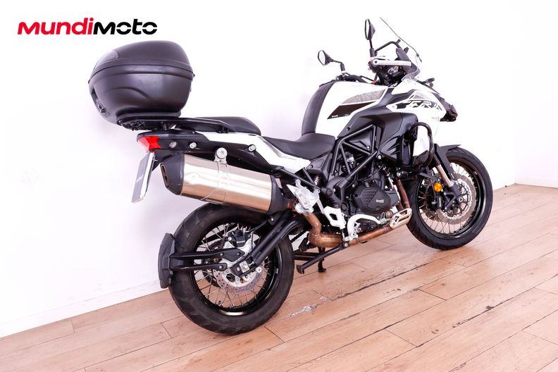 Motorbike image 2
