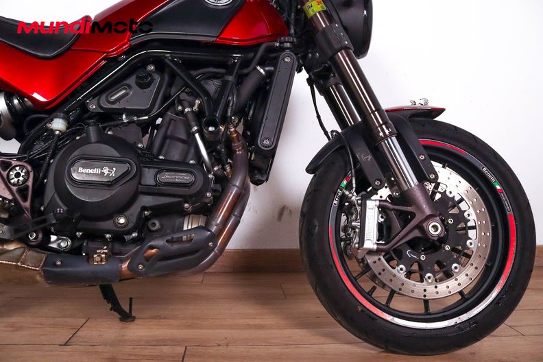 Motorbike image 13