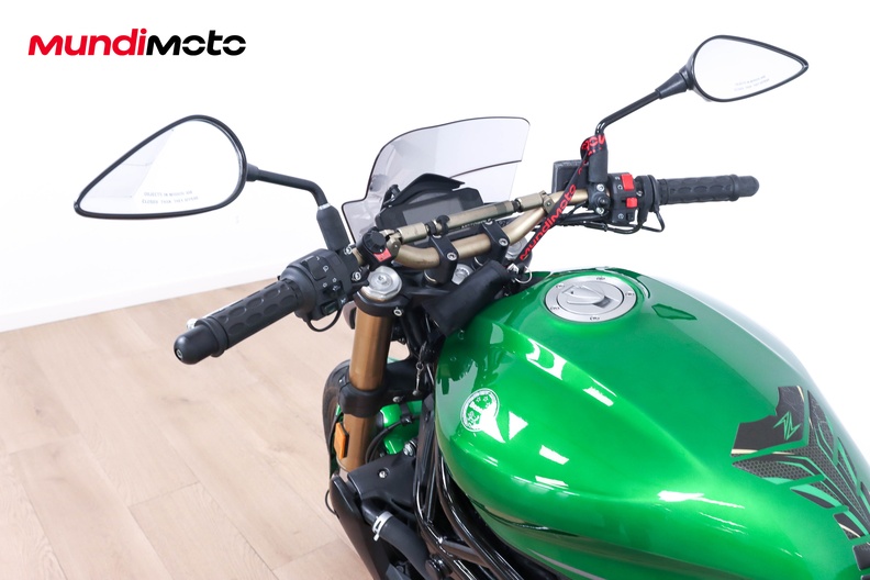 Motorbike image 10