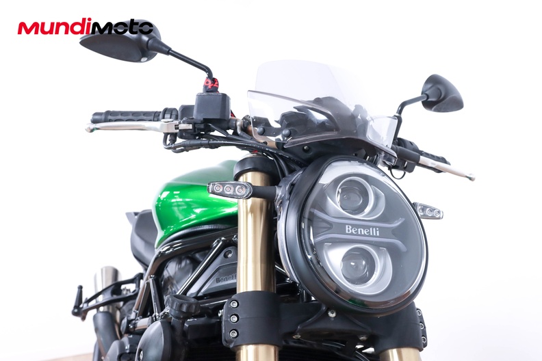 Motorbike image 4