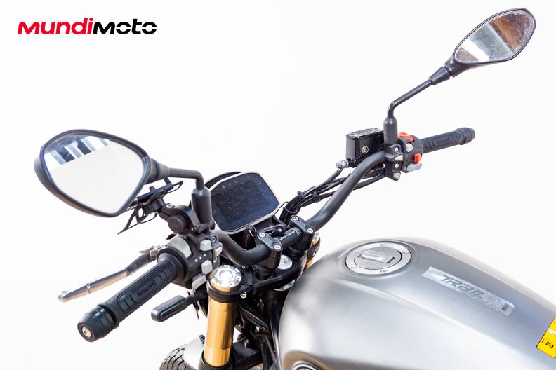 Motorbike image 10