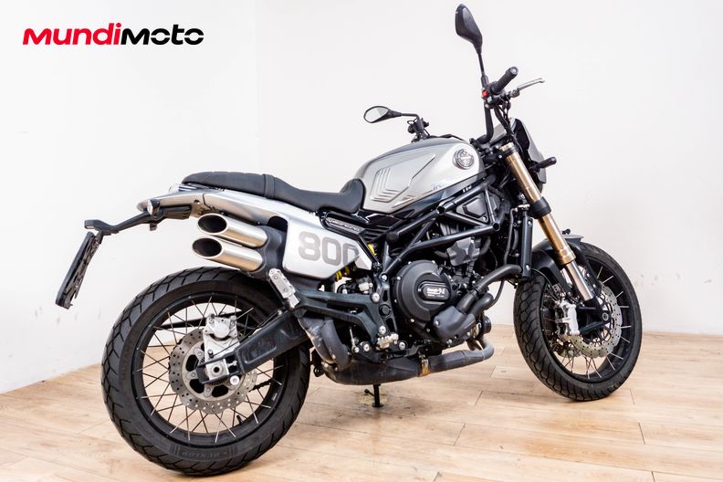 Motorbike image 3