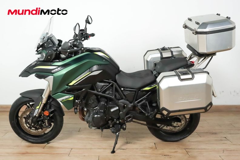 Motorbike image 5