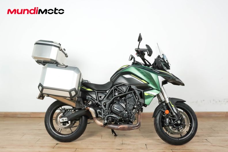 BENELLI TRK 702