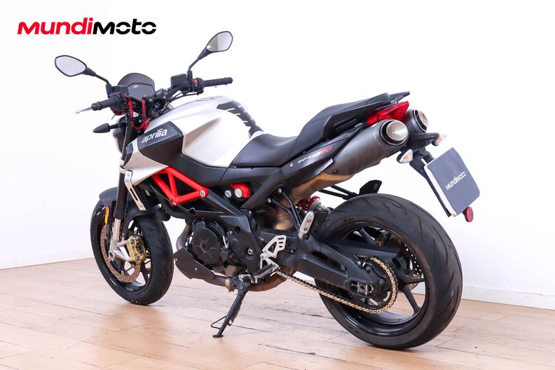 Motorbike image 6