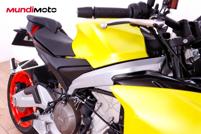 Motorbike image 13
