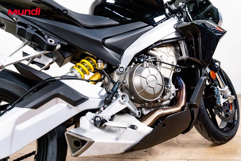 Motorbike image 3