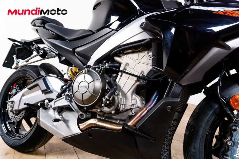 Motorbike image 4