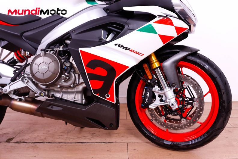 Motorbike image 12