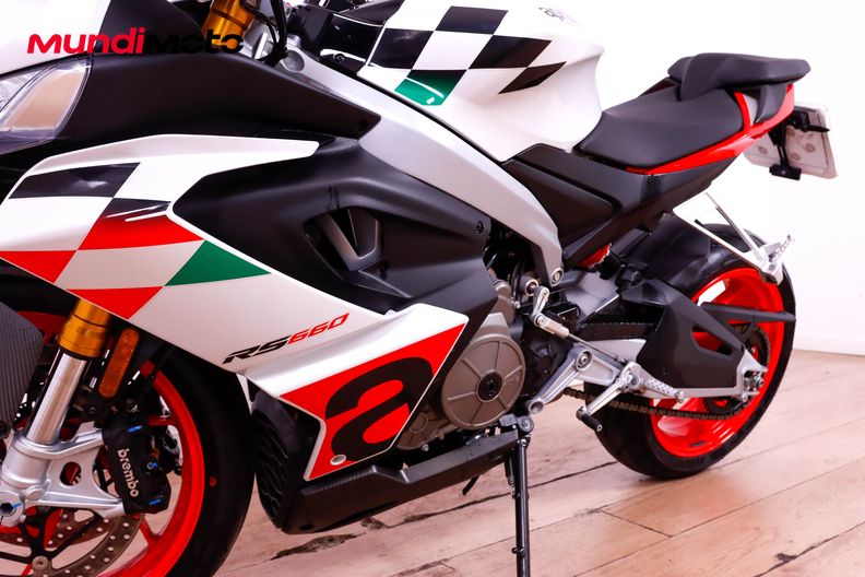 Motorbike image 8