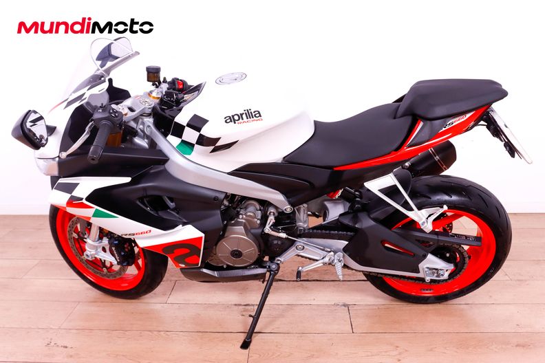 Motorbike image 5