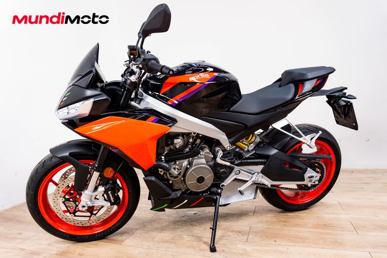 Motorbike image 6