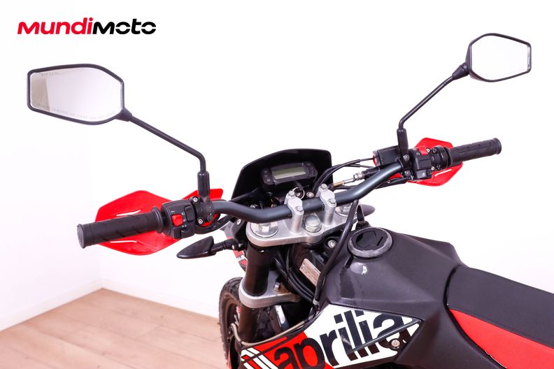 Motorbike image 10