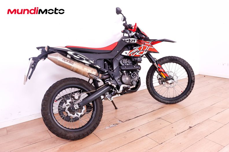 Motorbike image 2