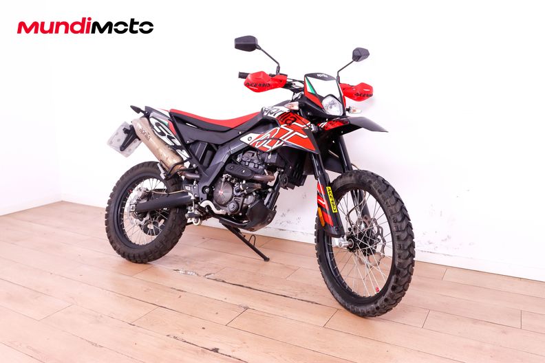 Motorbike image 1