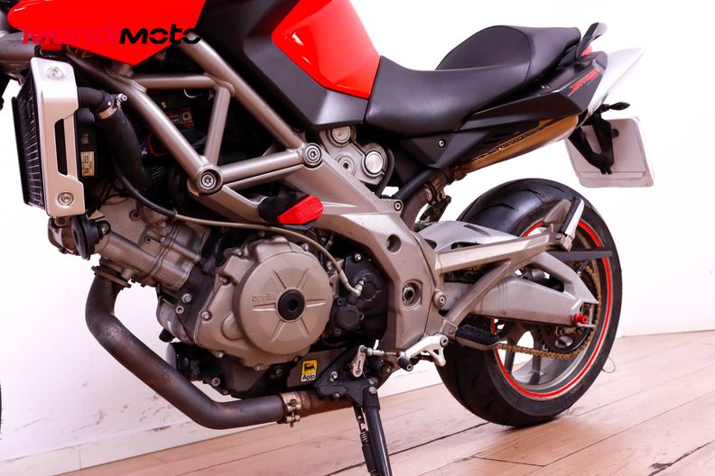 Motorbike image 8