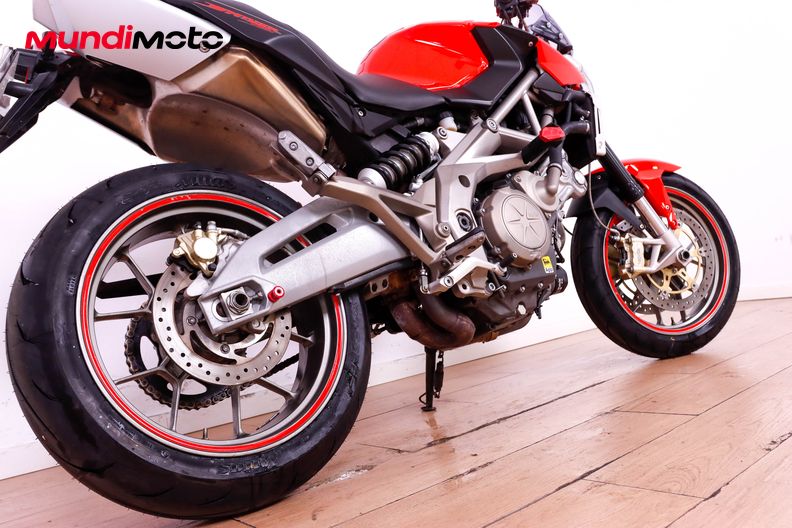 Motorbike image 3