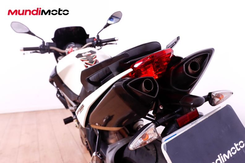 Motorbike image 9