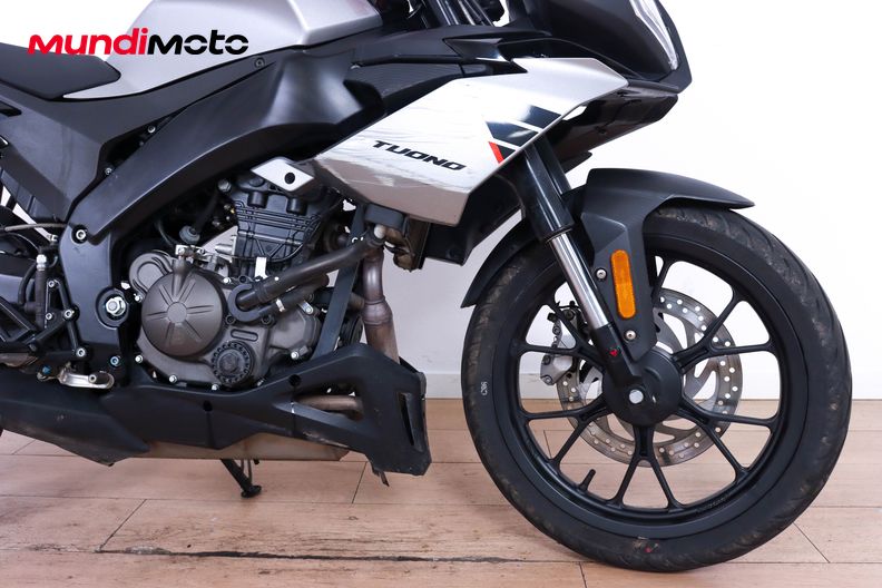 Motorbike image 12