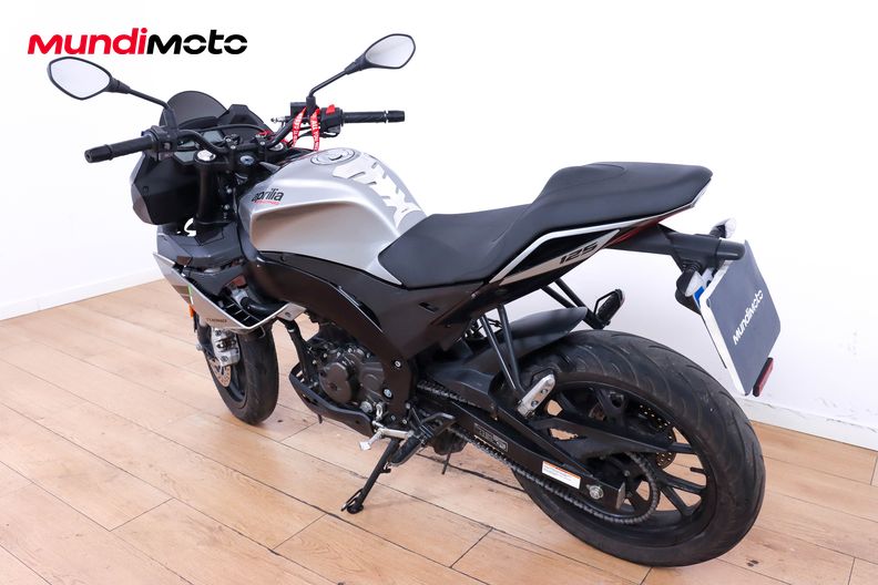 Motorbike image 6