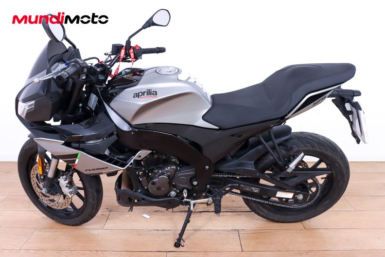 Motorbike image 5