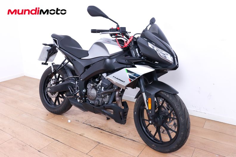 Motorbike image 1