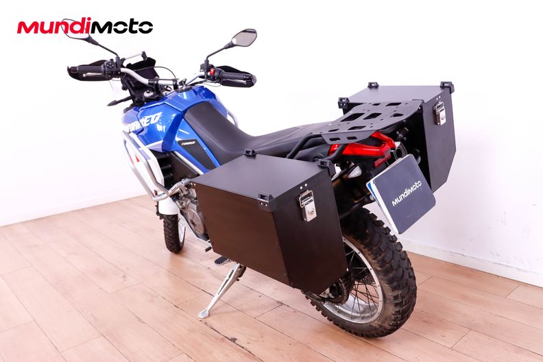 Motorbike image 6