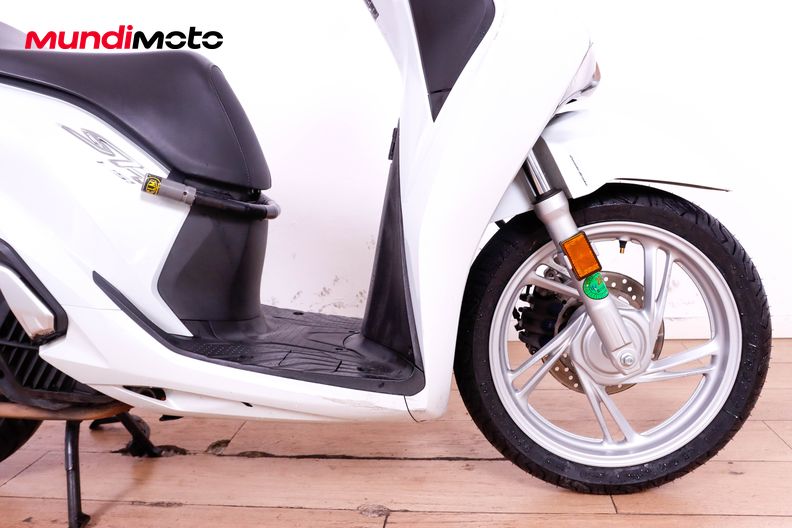 Motorbike image 12