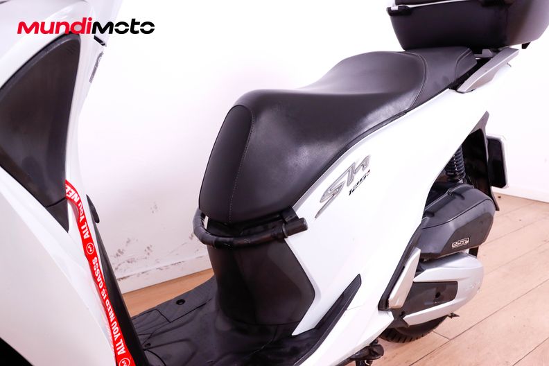 Motorbike image 8