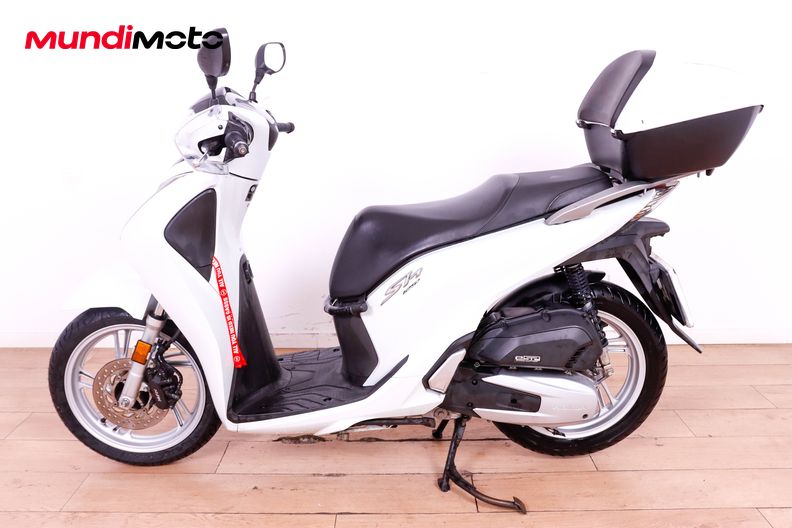 Motorbike image 5