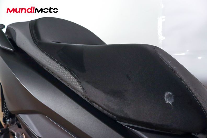 Motorbike image 13