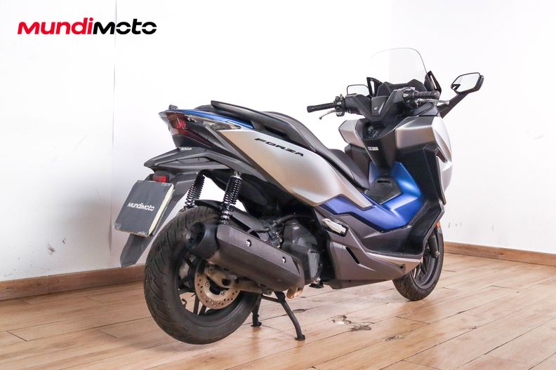 Motorbike image 2