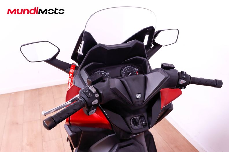 Motorbike image 10
