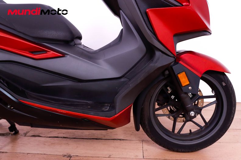 Motorbike image 12