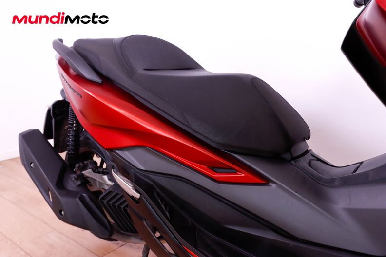 Motorbike image 13