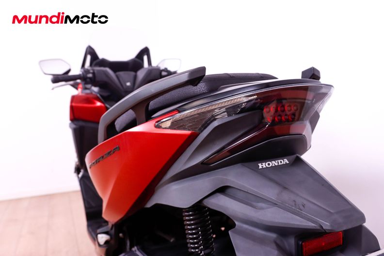 Motorbike image 9